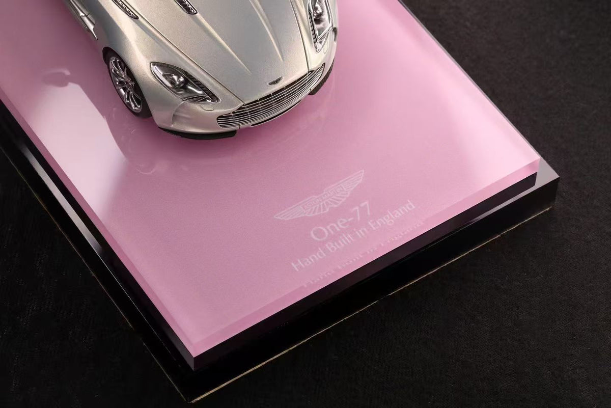 [Pre-order] FIGART MODEL 1:43 Q by Aston Martin Bespoke One-77 Ashen Blonde Special Edition