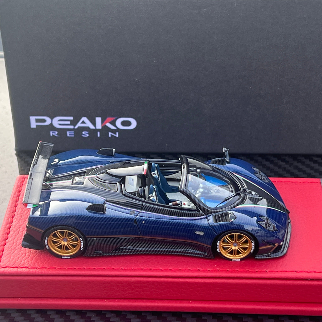 PEAKO 1:43 Pagani Zonda 760 Roadster Aether Full Carbon / UNICA Blue Carbon