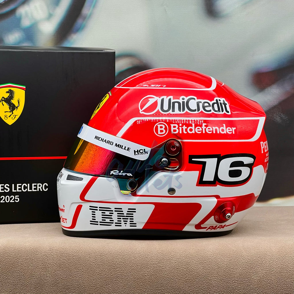 MINI HELMET Season 2025 - Lewis Hamilton 1/2 By BELL - LH2025