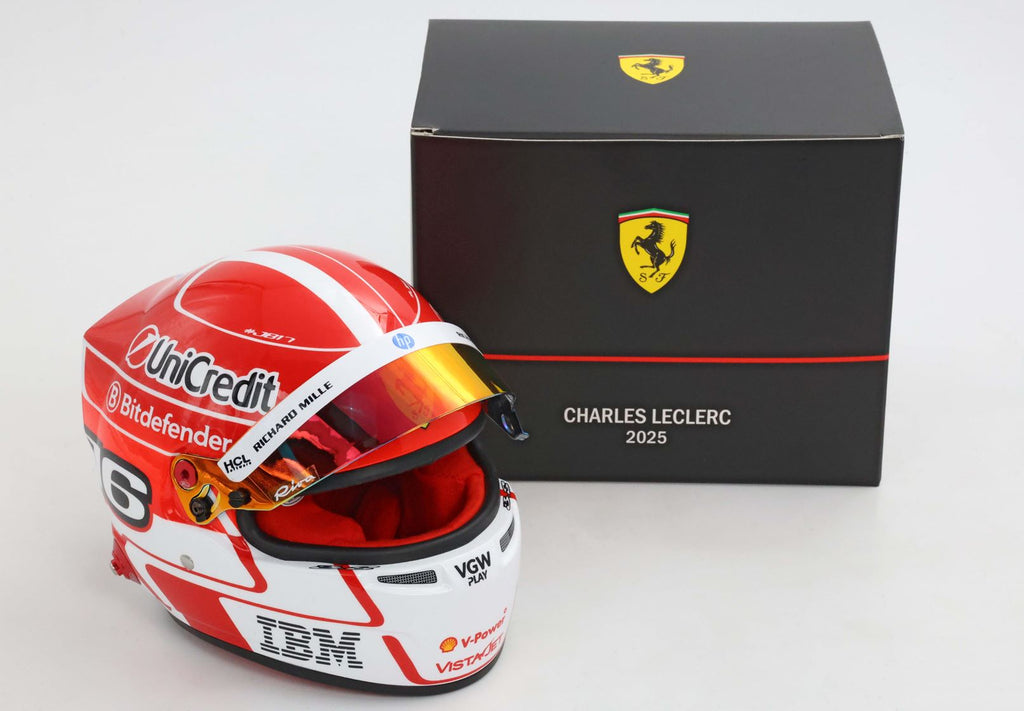 MINI HELMET Season 2025 - Lewis Hamilton 1/2 By BELL - LH2025