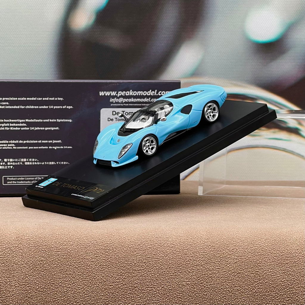 PEAKO 1:64 De Tomaso P72 2020 - Baby Blue