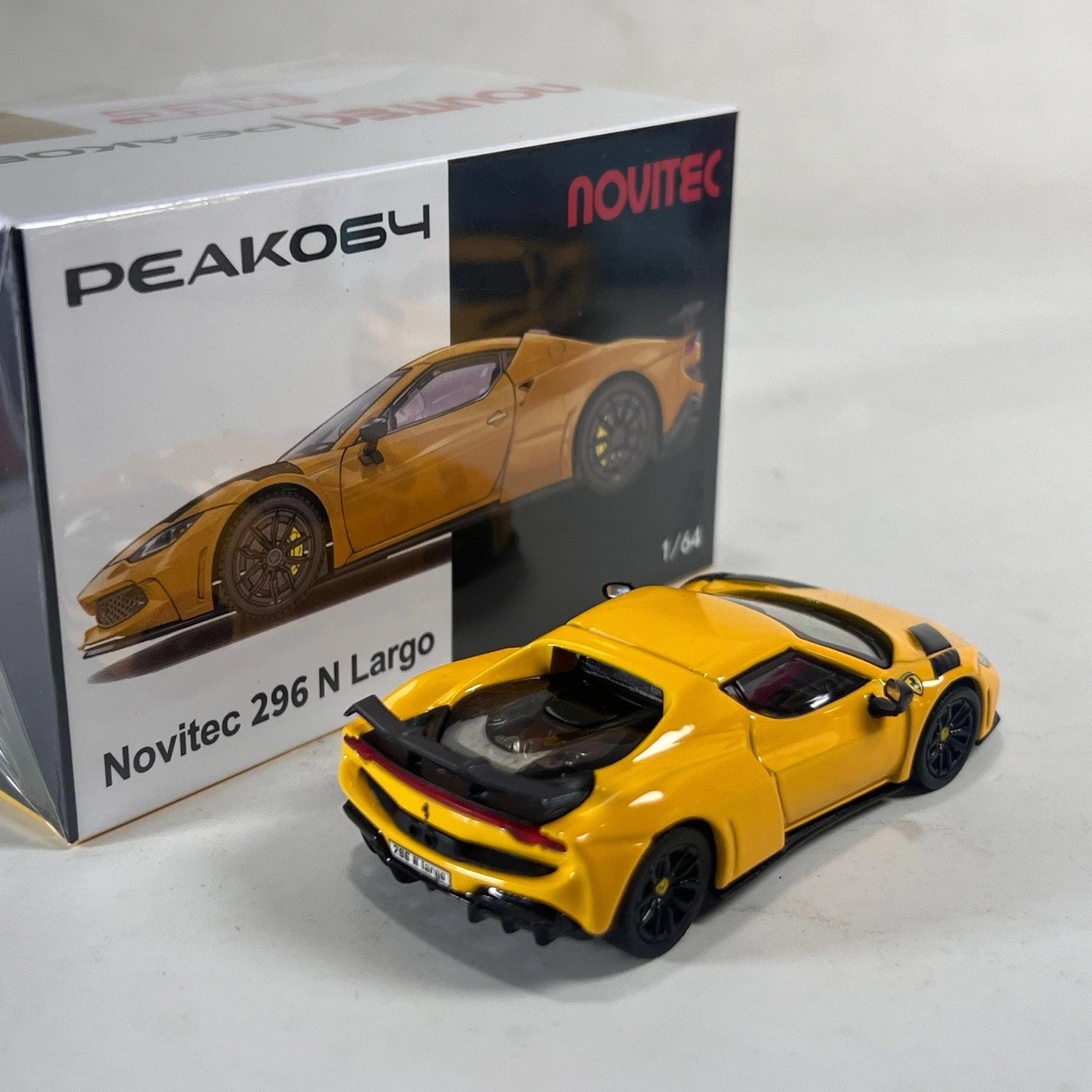 PEAKO 1:64 Novitec 296 N Largo