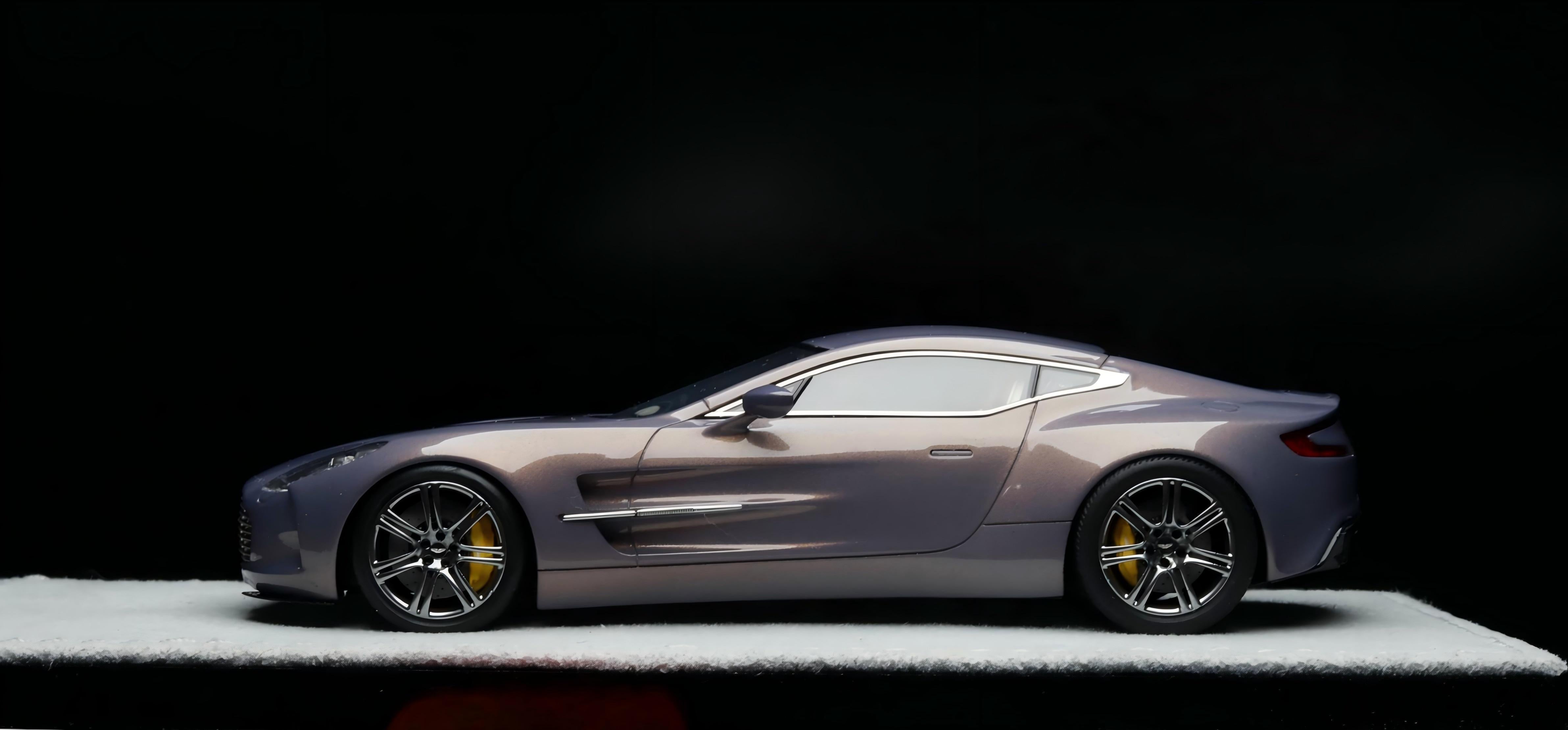 フィガートモデル 1/43 アストンマーティン ONE-77 Pre-order] [Exclusive] FIGART MODEL 1:43 Aston Martin One-77