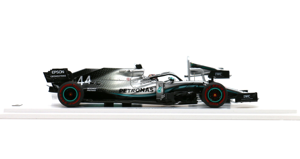 [Pre-order] SPARK 1:43 Mercedes-AMG PETRONAS Motorsport F1 W10 EQ Power+ No.1 FP1 Abu Dhabi GP 2019 Sir Lewis Hamilton - SP641