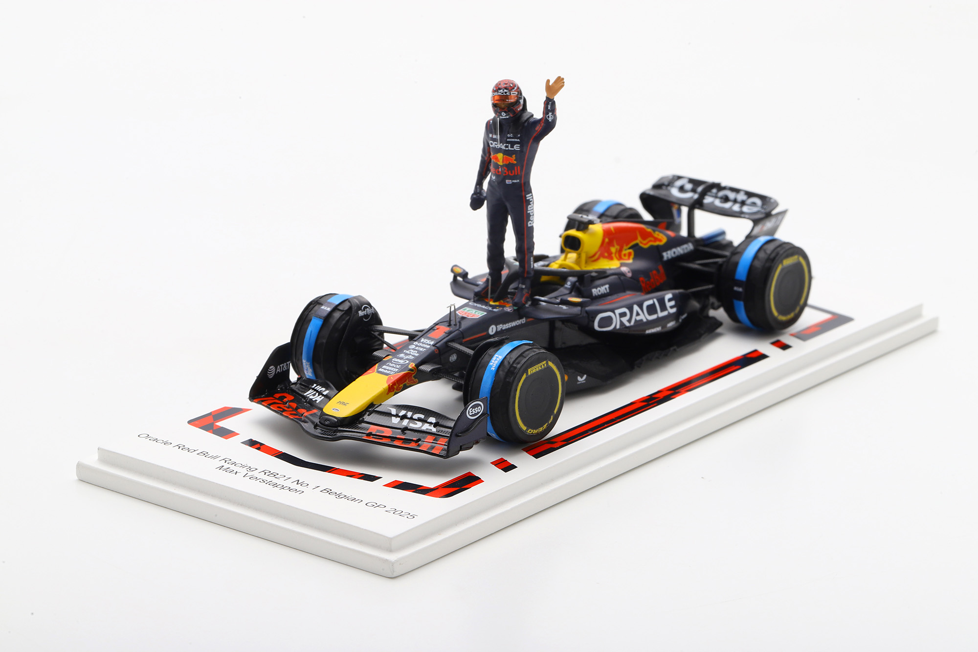 [Pre-order] SPARK 1:43 Oracle Red Bull Racing RB21 No.1 Belgian GP 2025 – Max Verstappen - SP770