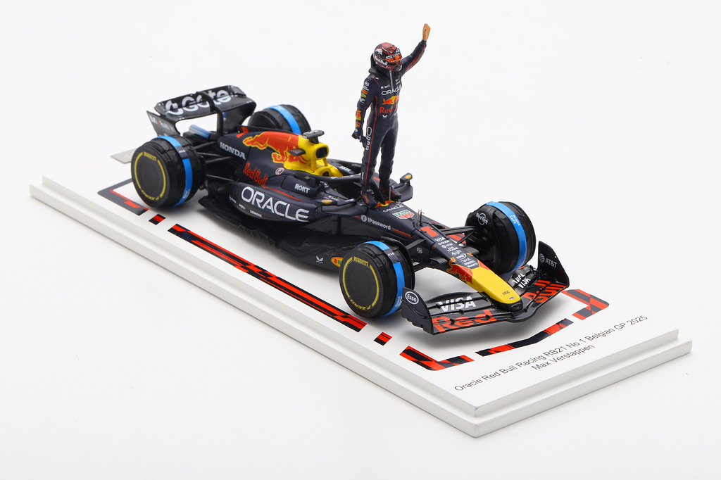 [Pre-order] SPARK 1:43 Oracle Red Bull Racing RB21 No.1 Belgian GP 2025 – Max Verstappen - SP770
