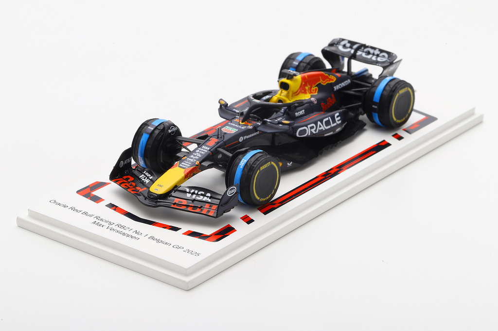 [Pre-order] SPARK 1:43 Oracle Red Bull Racing RB21 No.1 Belgian GP 2025 – Max Verstappen - SP770