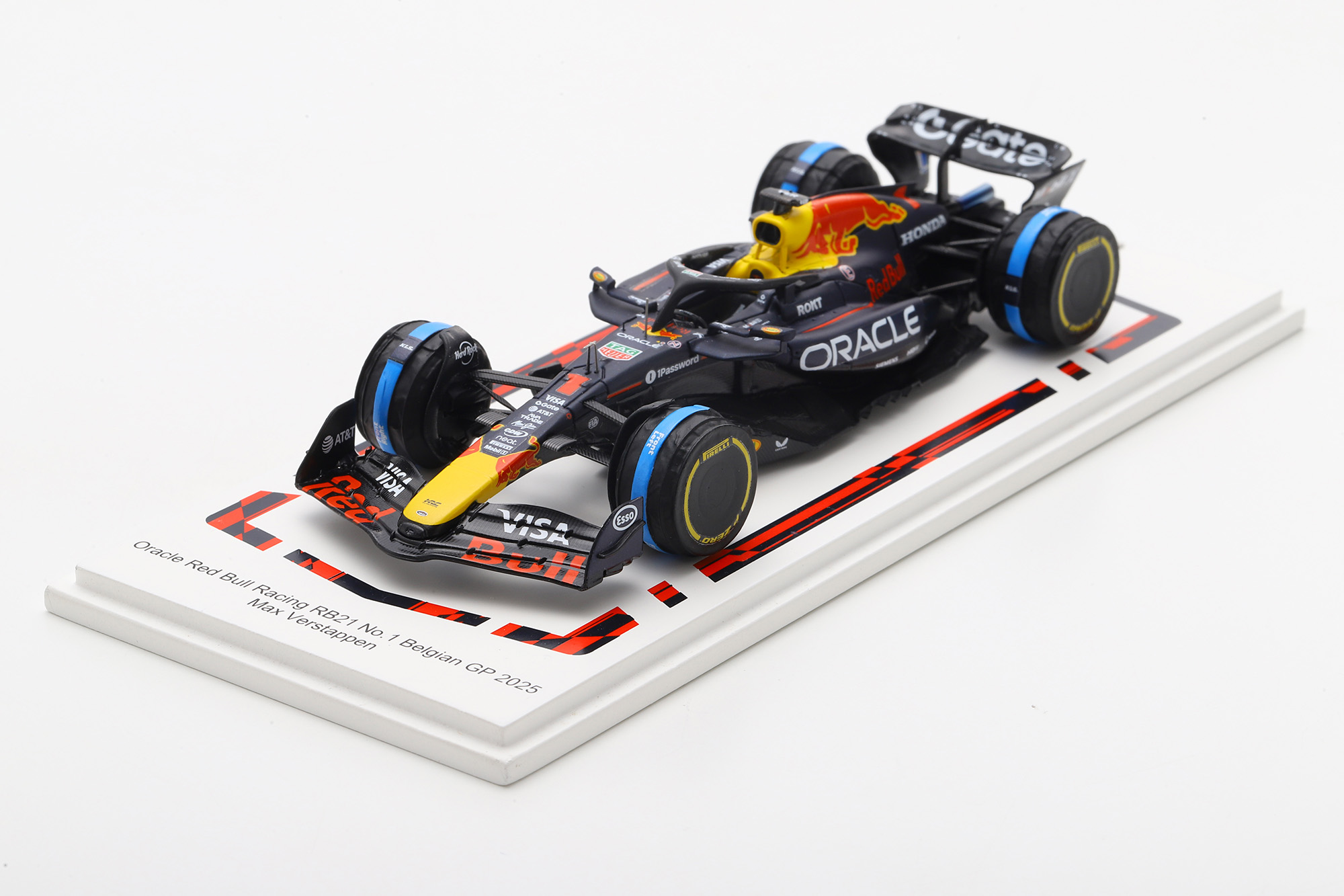 [Pre-order] SPARK 1:43 Oracle Red Bull Racing RB21 No.1 Belgian GP 2025 – Max Verstappen - SP770