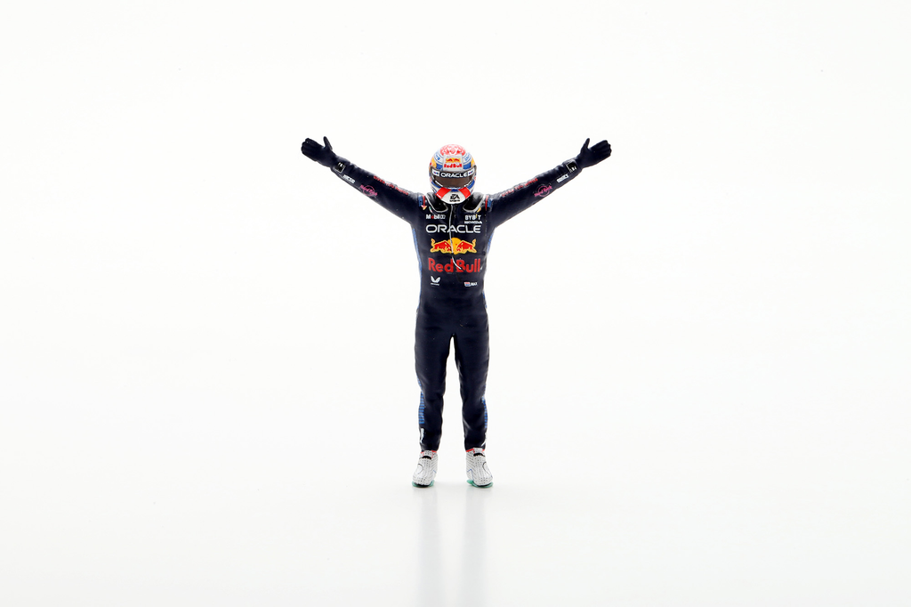 [Pre-order] SPARK 1:43 Oracle Red Bull Racing RB20 No.1 Winner Brazilian GP 2024 Max Verstappen - SP789