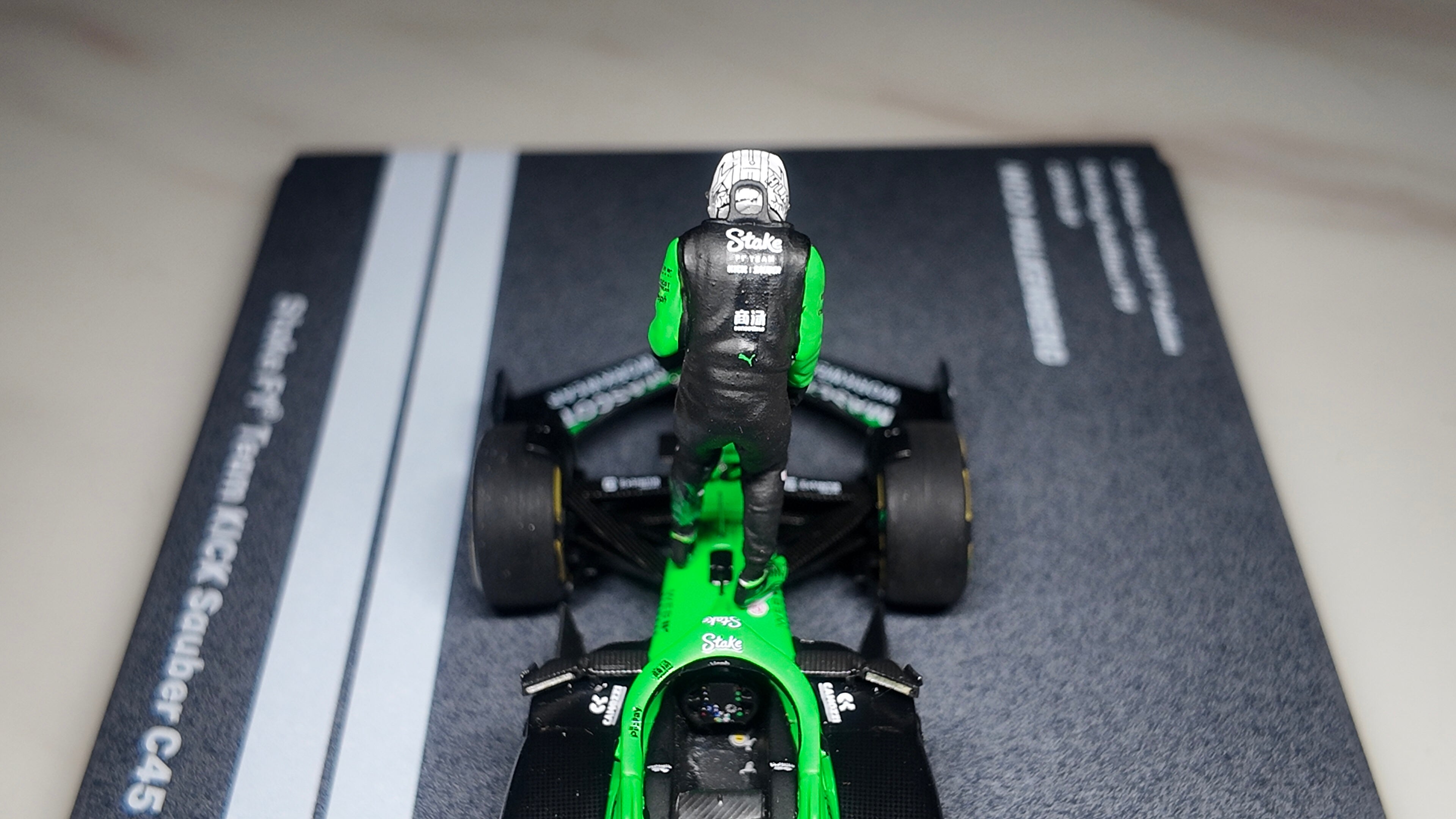 Pre-order] SPARK 1:43 Stake F1 Team Sauber C45 - 3rd - 2025