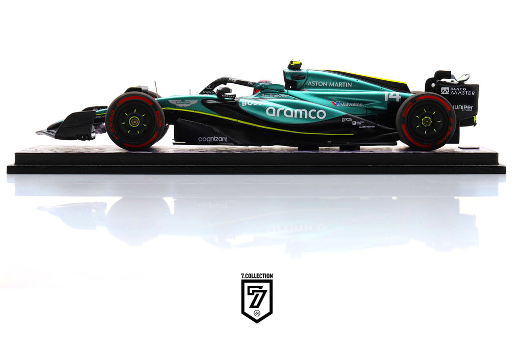 SPARK 1:43 “SAMURAI MEETS SAKURA”ASTON MARTIN AMR24 FERNANDO ALONSO JAPANESE GP 2024 - NKN12